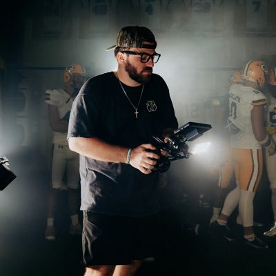 1 Timothy 1:12 | I tweet about sports | Photographer & Video Creator | Based out of TN | #BBN | #ATOBTTR | #HereWeGo | Follow me on IG to see more of my work ⬇️