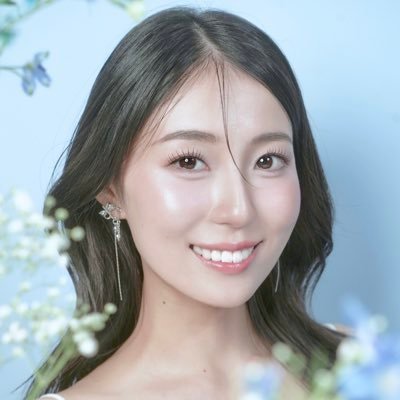 (株) FCE (東証9564)の社長室アンバサダー現役慶應生 | Miss World Japan 2025 挑戦中🔥 | 「チャレンジあふれる未来をつくる✨」| 400人以上の経営者を取材 | 8歳から表現人・舞台歴は10年以上 | 世の中のあらゆることを