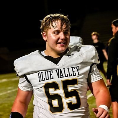 Blue Valley High |Football & Track and feild| Class of 2026 | 6’| 255| IOL