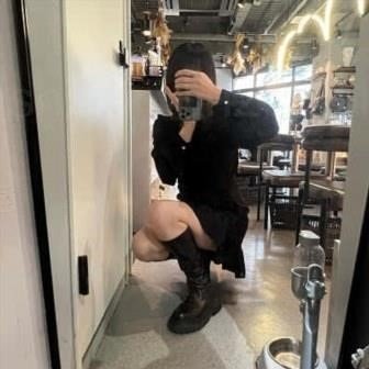 shinamon288515's profile picture. ♀19  161cm  性欲解放  みられるの好き  げーまー  優しい人が好き