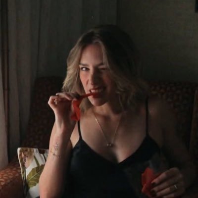 hir3land's profile picture. 19 |she/they | #smoshtwt / 911 / heated rivalry / heartstopper / #booktwt #filmtwt / number one Tagatha fan / tweeting my thoughts to the void