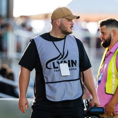 Cinematographer / Director / Editor 🎥: @Godolphin & @DarleyAmerica previously: @lexsporting