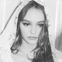lily (@lilyndbooks) 's Twitter Profile Photo