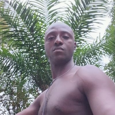 kukahlawrence's profile picture. life is beautiful, but not race ooo.