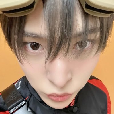 haknyeons bff (real) - @yuyuuniverse - 19 any prns