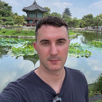 alexledak's profile picture. Software developer