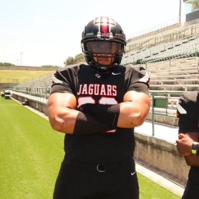 NCAA ID# 2507665378 Horn Jaguars 6A/6’2/290lbs/ Dline/Oline in TX 2028/HC: @Coach_Hughes2