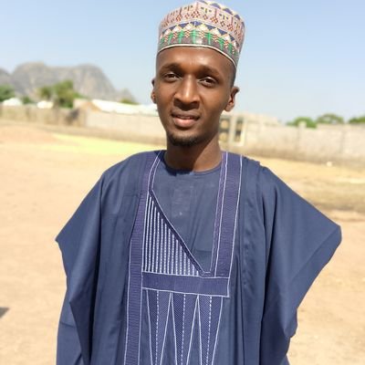 umarshehuJada's profile picture. لا اله الا الله محمد رسول الله صلى الله عليه وسلم 💓💓💓

Real Madrid fan , jada boy feature engineer