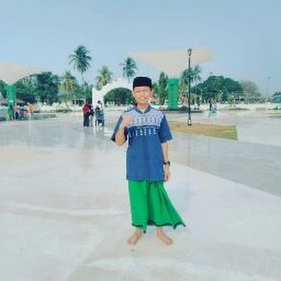 AAhmarudin1108's profile picture. 