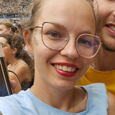 Camille_Ghf's profile picture. Maman de 2 mini pouces, mariée à Guilhem 💍
Infirmière en oncologie palliatif 🏥