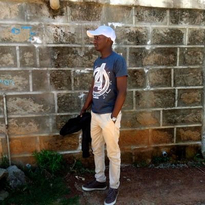 FrancisW87080's profile picture. At your service.