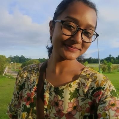 A poem begins as a lump in the throat, a sense of wrong, a homesickness,a love sickness🌻.
Editor,Assamese
Magazine HPBGCGSU 2020-21, AUS 24 Alum.