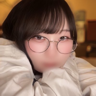 丸顔猫目童顔💫ふわもち色白Fカップ美乳💫乳首とか耳とか色んなところを舐めるのが好きです | 2025.5〜シルバーランクになりました💎💎 リトリン読んでね👇