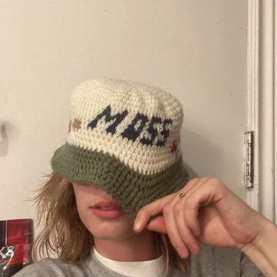 81081kgf's profile picture. bir şekilde yaşamaya çalışıyom