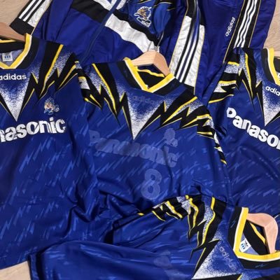 ガンバサポフォロバ100%💙🥷🏻🖤 古いユニフォームや支給品など色々集めてます⚽️ 1998(26)@GAMBA_OFFICIAL