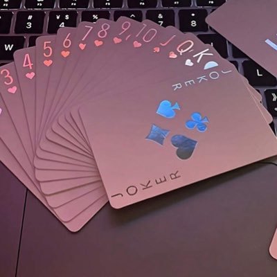 just_rayna's profile picture. i tweet reality shows 😐아포방포 💜🦋⚡️