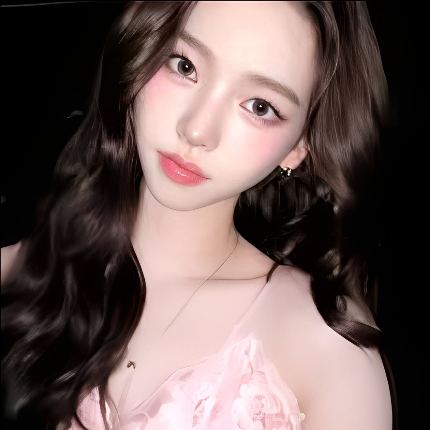 𝐈𝐕.⠀⠀𝓽h’ 00s : Ms. Gorg of æhttps://t.co/gx6dItGkL3