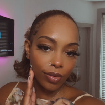 kayla 🤍 Profile