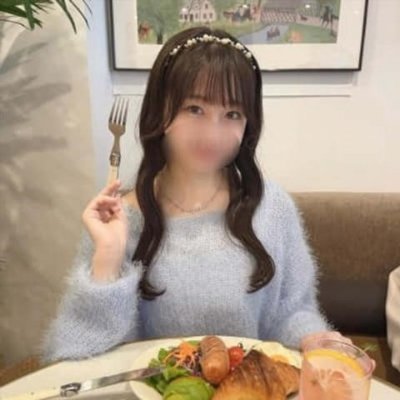 maiko1428147's profile picture. ♀学生  157cm  見られるの好き  えちいこととか