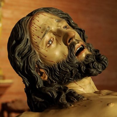 Perfil Oficial de la Asociación Parroquial del Santo Cristo de la Cruz - Parroquia de San Joaquín (Triana)