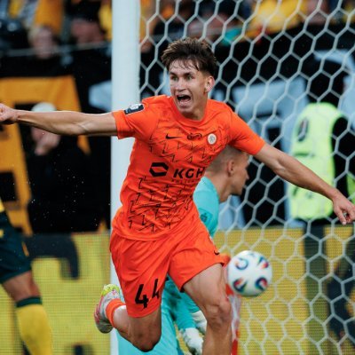 FortunaPiotr's profile picture. Dziennikarz sportowy w TV Regionalna
Współprowadzący programu Piłkarskie Niższe Ligi
https://t.co/WjIyJoxlUd
Kibic Zagłębia i
