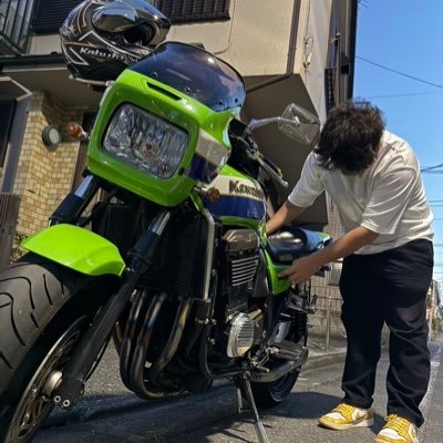 kyori_gaba's profile picture. 初めまして！ まだバイク乗り始めて2年ほどです。 愛車はZRX1200R 興味あったら一緒にツーリングいきましょ！ 関東圏の人無言フォロー失礼します。 #ZRX1200R #Kawasaki #ツーリング仲間募集中 #バイク男子
