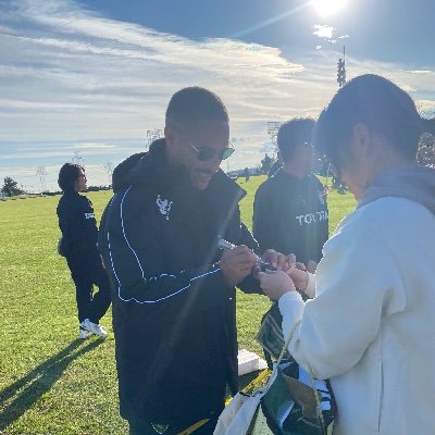 itattefutuu's profile picture. 