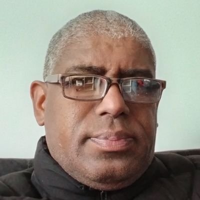El hombre que no conoce su historia está condenado a repetirla.