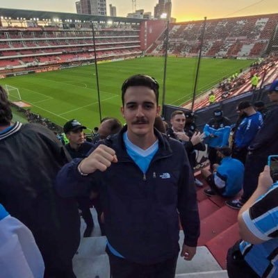 sigue luan, sigue luan, que golazo de luan! por favor que golazo de luan! la picó cuando salió andrada, y Gremio empieza a firmarse y a decir que quiere la copa