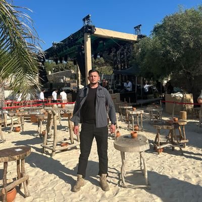 Form tutan her adımı duyarım, favori değil sürpriz yazarım. Pist benim senaryom. 🎯🐎”