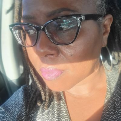 Angie QueenofPetty π
πΎπͺ»ππͺ΄π Profile