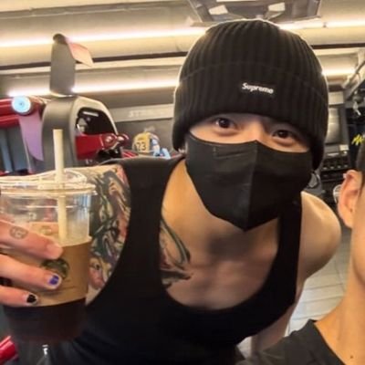 🏹 ela/dela/ele/dele, 20. RPG acc༺ ♱ ༻ only BTS ➳ main acc: @sleepingnxmo