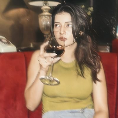 mistyhuexs's profile picture. 𝚜𝚘 𝚖𝚞𝚌𝚑 𝚑𝚊𝚙𝚙𝚎𝚗𝚒𝚗𝚐