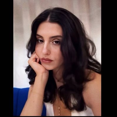 Zhila25707949's profile picture. ヽ(^○^)ノ