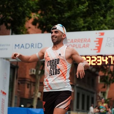 Apasionado del Running y Trail running
Creador de la iniciativa CORRO POR ELLOS 💪❤️🤍
https://t.co/Phb4oDcICl
IG: anonio88
Tiktok: anonio882