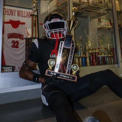 AL 📍 26’ 🏈 OLB⭐️ @PokaUFootball 5,11 180 (@jouganzi13@gmail.com) https://t.co/EpamZNVI1B