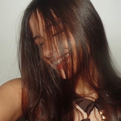 weberlivs's profile picture. snow angel
