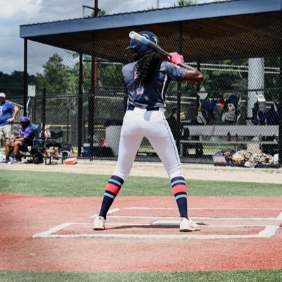 Class of 2027 Spartanburg High School GPA: 4.248 P/ UTL Bats R/ThrowsR sydneyanderson2027@gmail.com 1 Corinthians 2:9