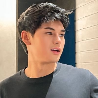 Dustin Charles Uy Yu👨💼 Dustin's choice 💑 cpa 👩🏫 beach lover 🏖