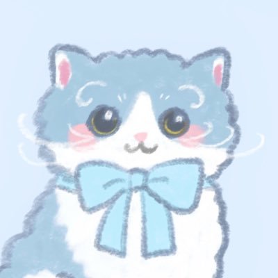 Pönnu & Lúpína 🥞🪻🇮🇸 セルカークレックスのポンヌ3歳♀(ブルー&ホワイト)、マンチカンのルピナ0歳3ヶ月♀(ブルークリームポイント)とのスローライフ🌿うちの子宇宙一可愛い。 #ぽんるぴ 飼い主は作曲家&歌手の@rionos