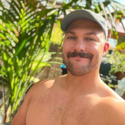 BentleyJohn009's profile picture. I'm looking for serious relationships that will lead to marriage when life gives you me, hold me tight with both hands, i serve real love are you❤️