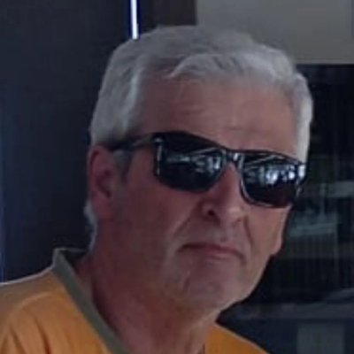 40 anni di Consulenza.
La Vita è bella!
Gli anni '60-70 sono stati un sogno!
Amo scacchi calcio musica film investimenti
Direttore #CONVIENE #luce #gas