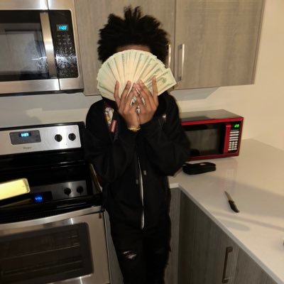 onetapmir's profile picture. High Risk High Reward 🤖