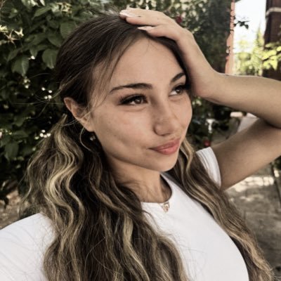 iosexiest's profile picture. 𓏲 🍓 𝘴𝘦𝘢 𝘥𝘦𝘮𝘰𝘯 ｡៹ 𝗇𝗼𝘸, t𝘩𝗲 𝘣𝗼𝘆𝙨 𝘸𝖺𝗇t 𝖺 t𝖺𝙨t𝗲 𝗼𝗳 t𝘩𝗲 𝙨t𝙧𝖺𝘸𝘣𝗲𝙧𝙧𝘆 𝙨𝘩𝗼𝙧t𝖼𝖺𝙠𝗲 ¡