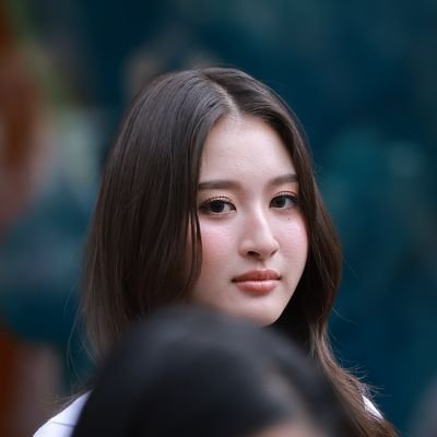 _beautifulview's profile picture. 📸 Every snapshot of you is a picture-perfect view. Fansite for @view_benyapa #สระอิของวว 💐