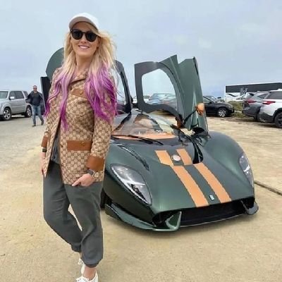 ProfitEvanskate's profile picture. 