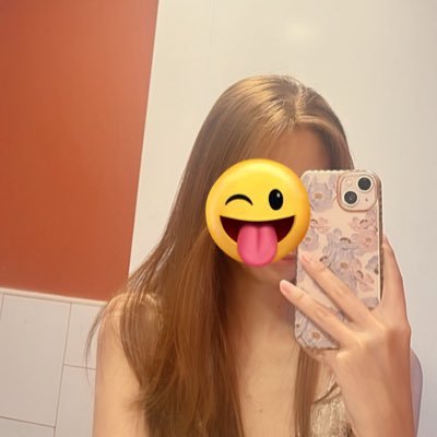 H:153 W:40 🇹🇭 หญิงแท้ขี้เหงาแถมตัวเล็กม๊าก
แอคลงรูป,คลิป📷
!ตอบเฉพาะคนฟอล! (กดหัวใจกดติดตามให้เค้าด้วยจะน่ารักมากเลยค่ะ🥰)