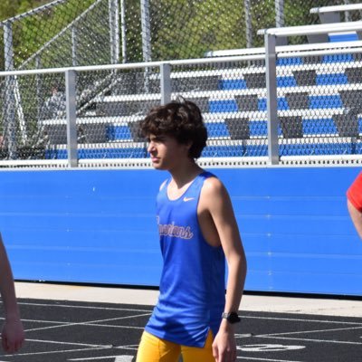 Homestead High School (27’) Cross Country | Track and Field 5k-19:13 4k-15:15 | 1600-5:22 800-2:22