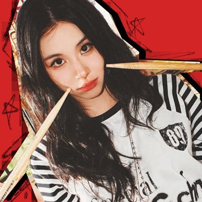 📁’ sua melhor fonte de memes e vídeos do grupo de kpop TWICE!