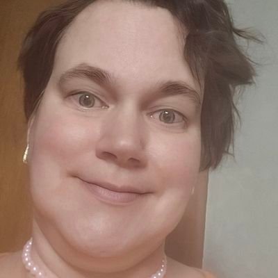 Gesundheits- und Krankenpflegerin
Quizze gerne, singe und male.